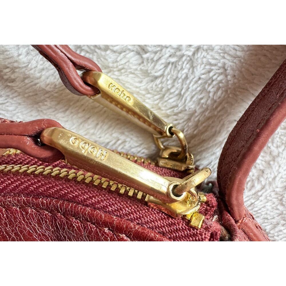 HOBO International Red Leather Evella Crossbody Shoulder Bag Purse - Picture 4 of 7